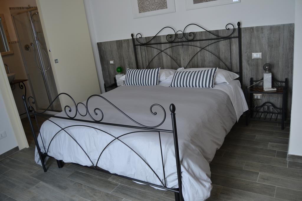 Bed & Breakfast Residenza Marina 3*